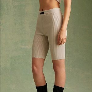 $65 Essentials fear of god knit ribbed bike shorts size small NWT